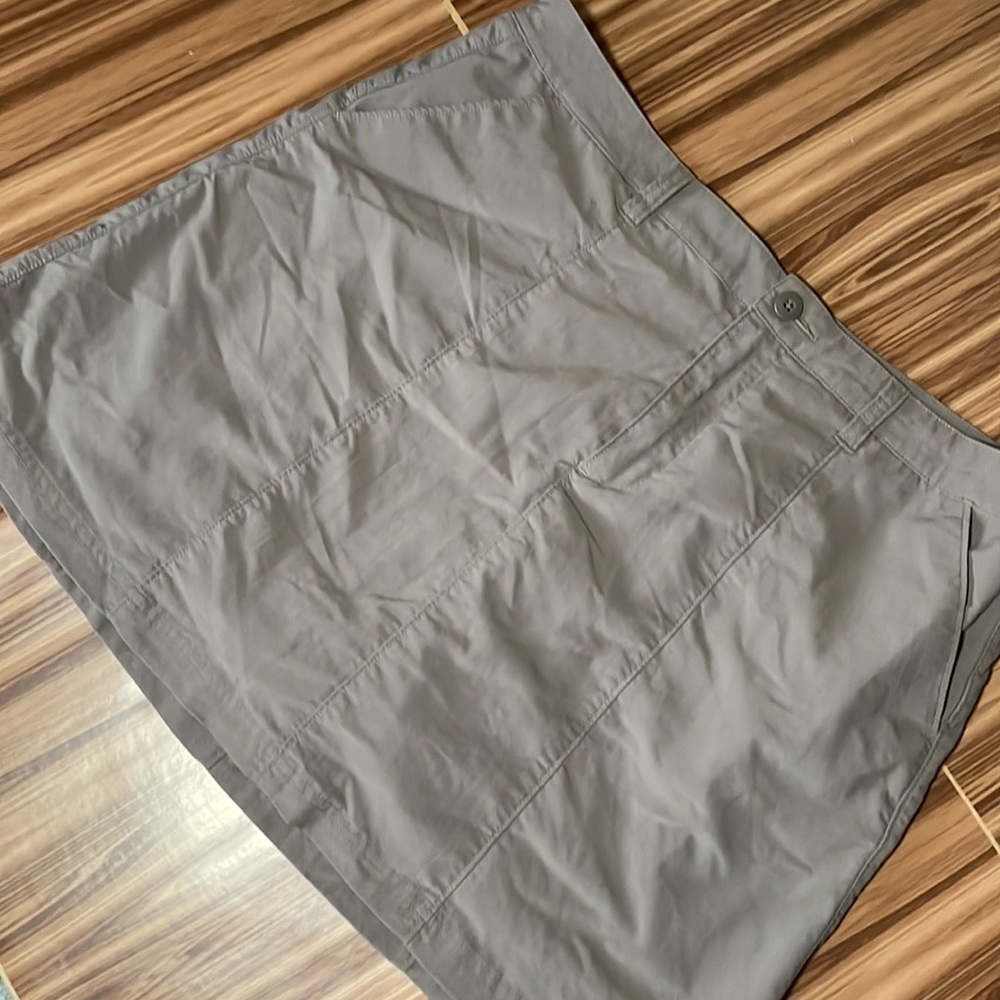 PATAGONIA Nylon Skort Size 14 - Picture 2 of 9